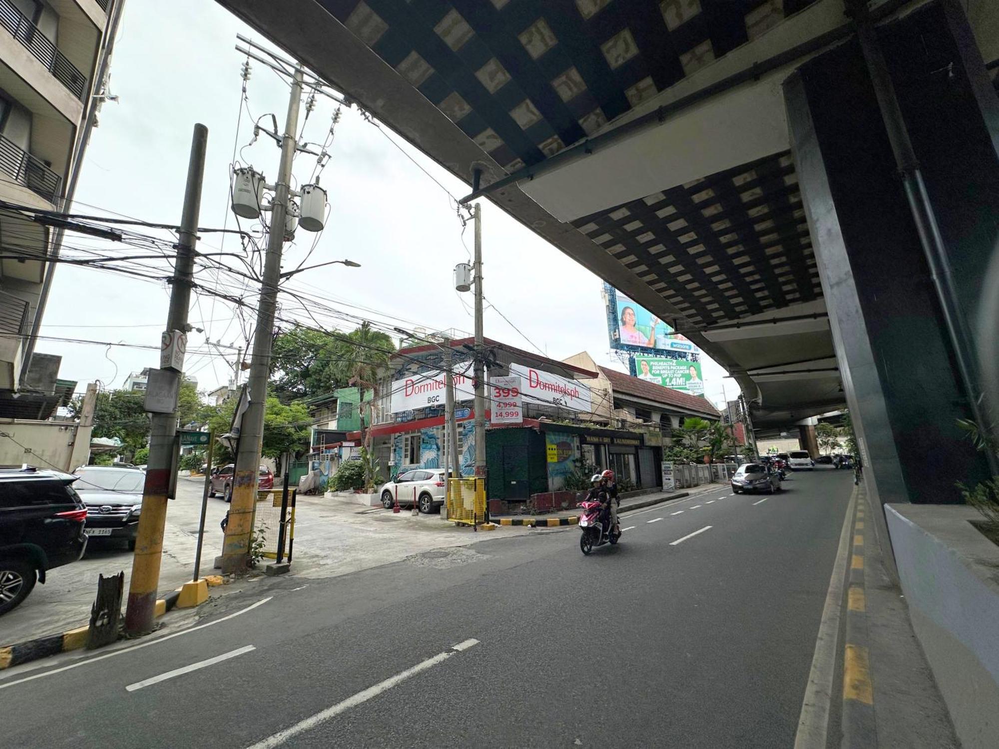 Hotel Dormitelsph Bgc Makati City Exterior foto